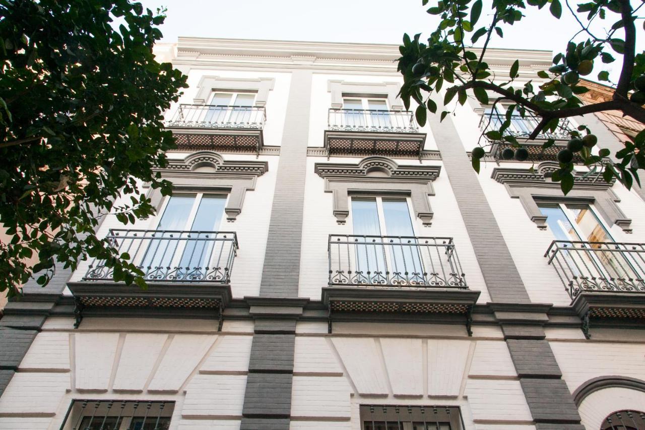 Isg Apartments Cedaceros 12 Sevilha Exterior foto